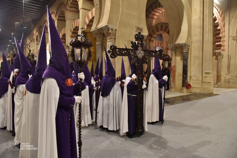 Nazarenos de la Agonía