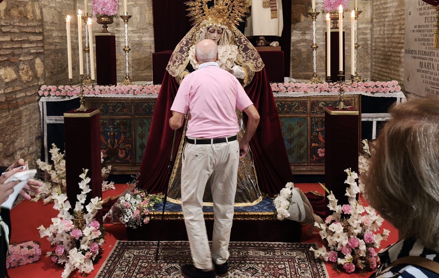 Besamanos de la Reina de los Apóstoles